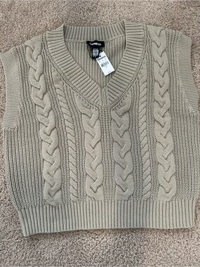 Express Women’s  Khaki Cable Knit V-Neck Sweater Vest